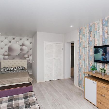 Vip Apartments Faraon Centr Суми Екстер'єр фото